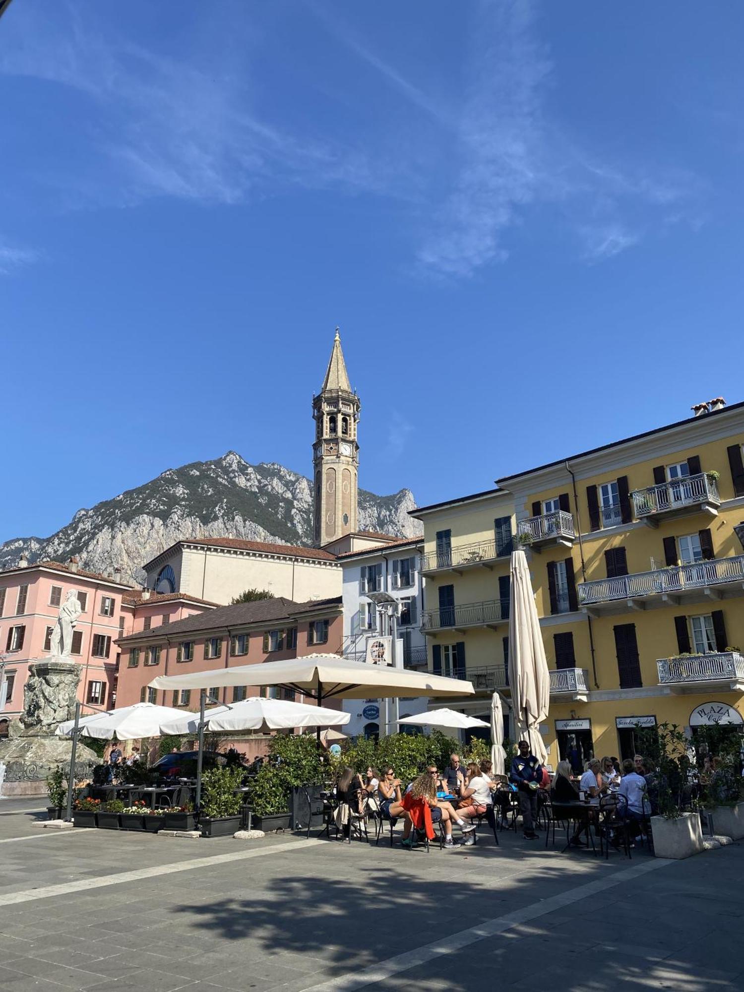Lake Front Apartments, Lecco Exterior photo
